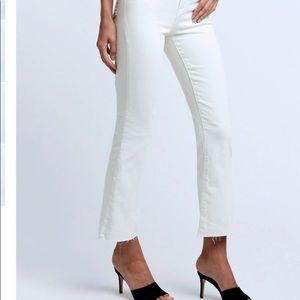 L’Agence crop flare